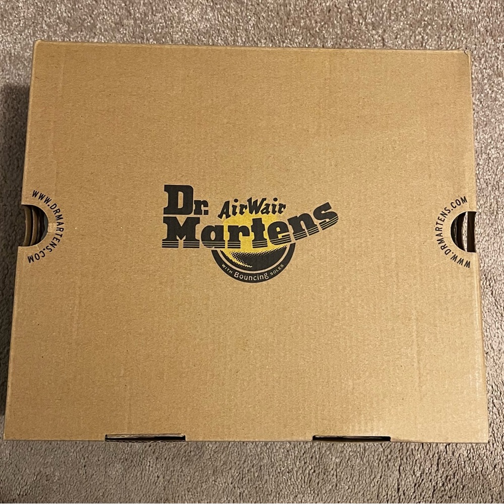 Doc Martin’s Embury Leather Casual Chelsea Boots